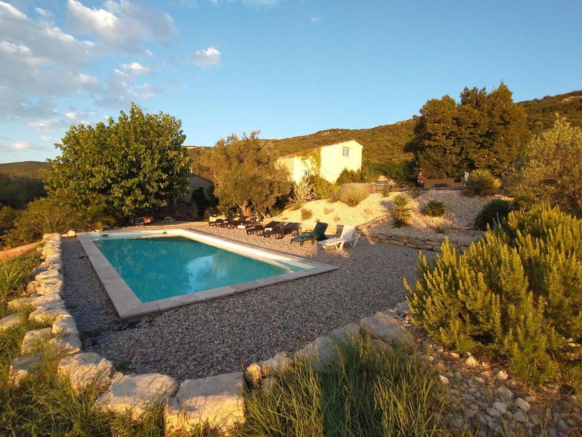 Les Agaves Piscine Panoramique Vue Exceptionnelle Bed & Breakfast Grospierres Exterior foto